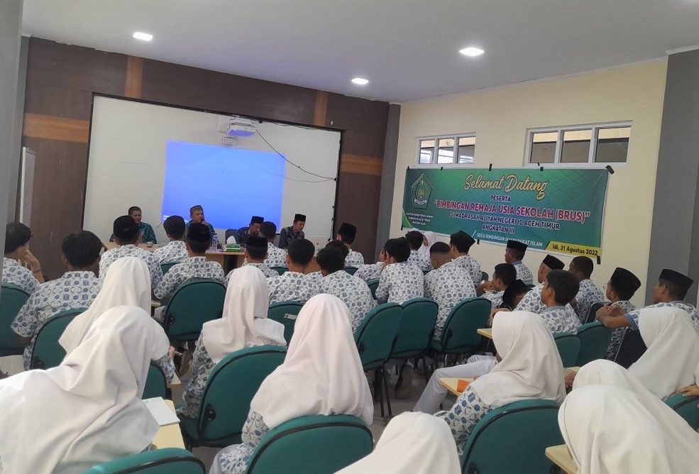 Bimbingan Remaja Usia Sekolah di MAN IC Aceh Timur  